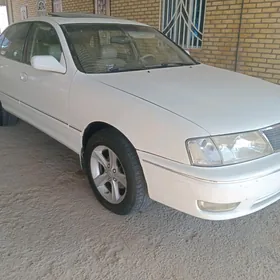 Toyota Avalon 1999