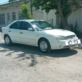 Ford Mondeo 2003