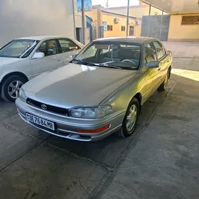 Toyota Camry 1993