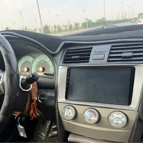 Toyota Camry 2011