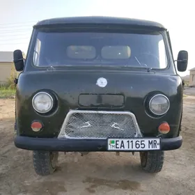 UAZ 452 1982