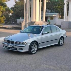 BMW E39 2003