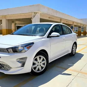 Kia Rio 2021