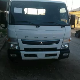 Mitsubishi Canter 2024