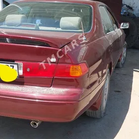 Toyota Camry 1999