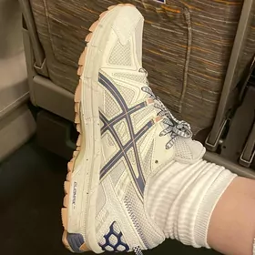 Asics Gel Khana täze