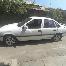 Opel Vectra 1992