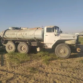 Ural 5557 1994