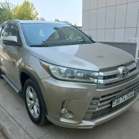 Toyota Highlander 2017