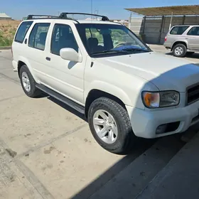 Nissan Pathfinder 2001