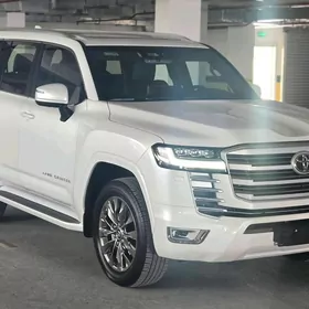Toyota Land Cruiser 2025