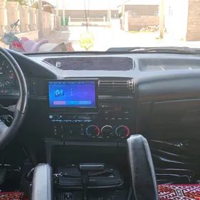 BMW 525 1989