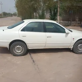 Toyota Camry 1997