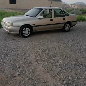 Opel Vectra 1990