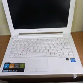 🟢 ekran netbuk/экран нетбука