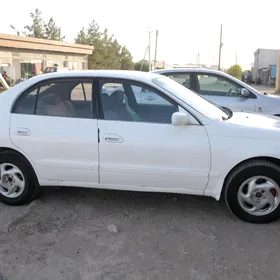 Toyota Corona 1995