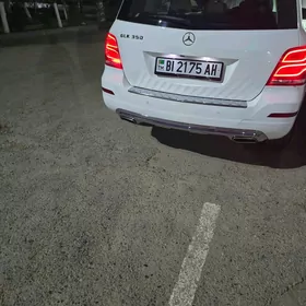 Mercedes-Benz GLK 350 2013