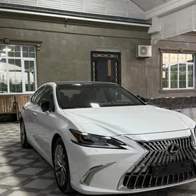 Lexus ES 350 2020