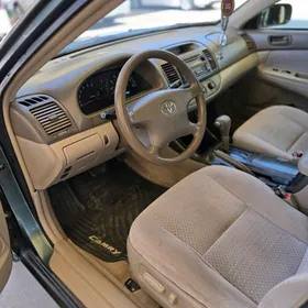 Toyota Camry 2003