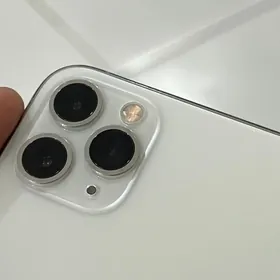 Iphone 11pro max 76%