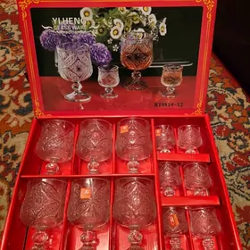 Фужеры и рюмки