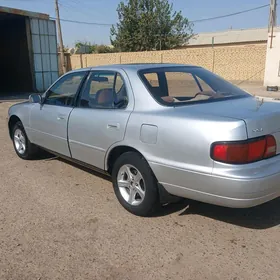 Toyota Camry 1996