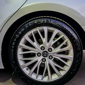 CONTINENTAL 235/45/18