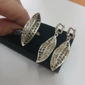 Серебряный комплект
