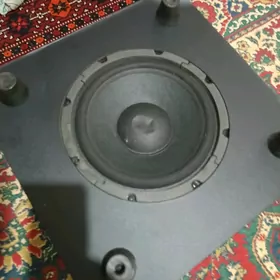 Усилитель  JBL