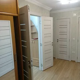 10MKR, 3 KOMNAT,
