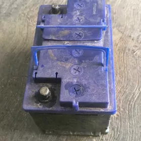Akkumulyator Аккумулятор