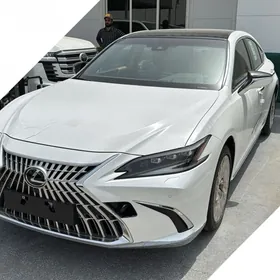Lexus ES 350 2025
