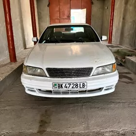 Nissan Cefiro 1994