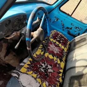 Gaz 53 1983