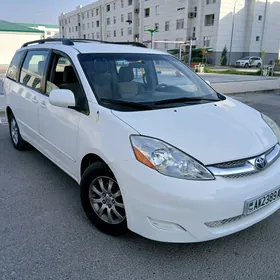 Toyota Sienna 2009
