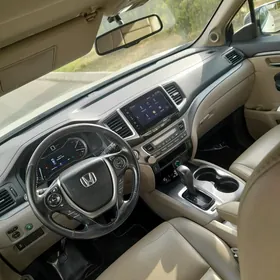 Honda Pilot 2016