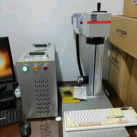 Продаю лазерный гравер 50W