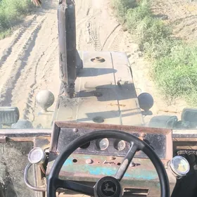 MTZ 80 2002
