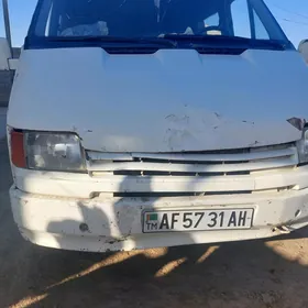 Ford Transit Connect 2009