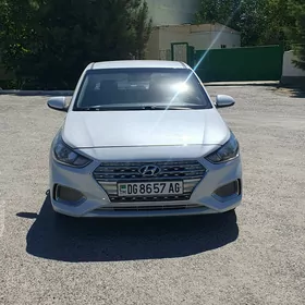 Hyundai Accent 2020