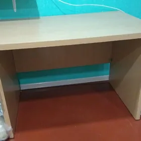стол