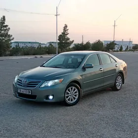 Toyota Camry 2010
