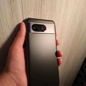 Google Pixel 8