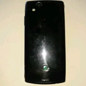 sony ericsson ST 18 i