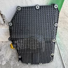 Ford Explorer ST motor karteri