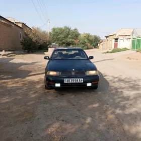 Toyota Camry 1990