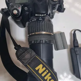Nikon D80