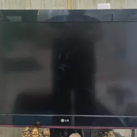 TELEWIZOR. SKAÝWORT  we LG
