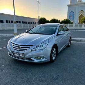 Hyundai Sonata 2012