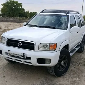 Nissan Pathfinder 2003